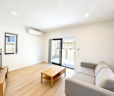 Brand-New Modern 3-Bedroom Home | Private & Peacef - Photo 1