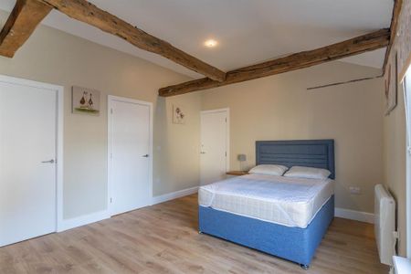 1 bedroom in a house share to rent - Photo 3