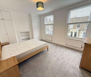 4 bedroom terraced house to rent - Photo 5