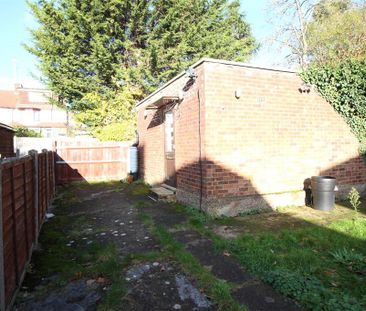 2 bedroom maisonette to rent - Photo 6