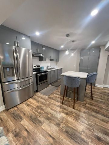 Detached Home For Lease | W9250912 - Photo 5