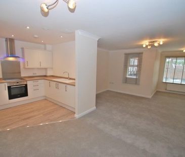 Elmers Court, Post Office Lane, Beaconsfield, Buckinghamshire,HP9 - Photo 3