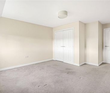 4 bedroom detached house to rent - Photo 4