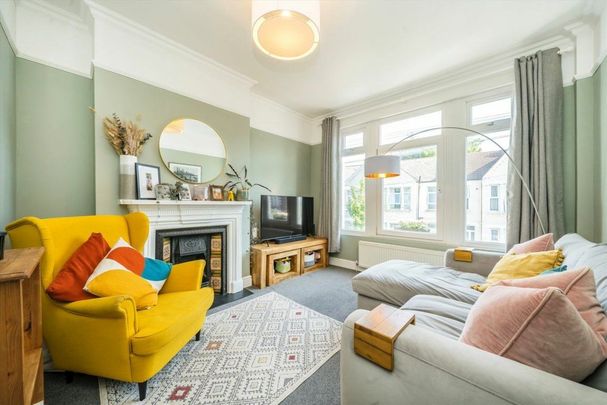 Ashbourne Road, Tooting, CR4 - Photo 1