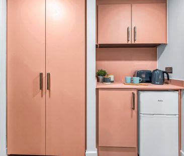 1 bedroom private hall to rent - Photo 4