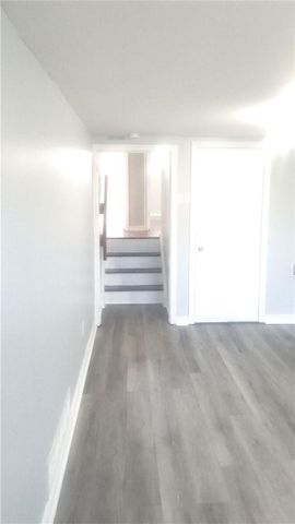 For Lease - 18 Stoney Creek Drive Unit# Lower, Toronto, Ontario - Photo 4