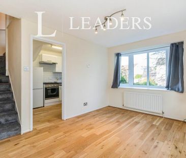 1 bedroom semi-detached house to rent - Photo 1