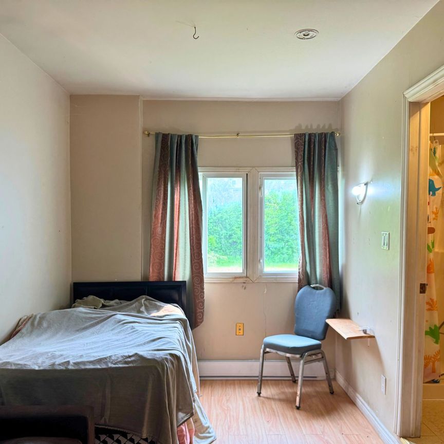 For Lease - 88 Albert Street Unit# #1, Kawartha Lakes, Ontario - Photo 1