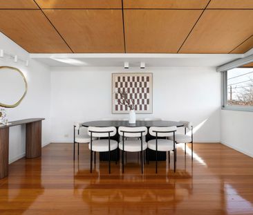 HEADLINE: Oh so convenient - Photo 5