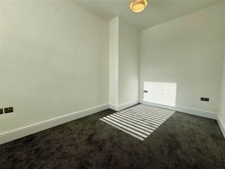 Thornton Road, Rusholme, Manchester, M14 7NS - Photo 4