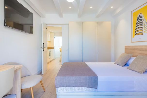 Carrer dels Sants Just i Pastor, Valencia, Valencian Community 46021 - Foto 1