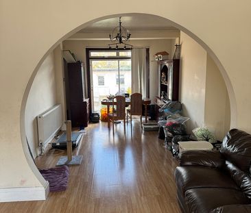 Room in a Shared House, Glebelands Avenue, IG2 - Photo 2