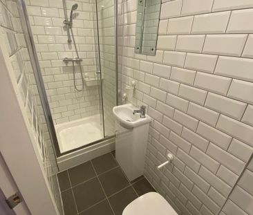 5 bedroom terraced house to rent - Photo 2