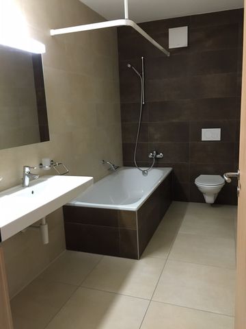 Appartement quatre pièces et demie - Photo 5