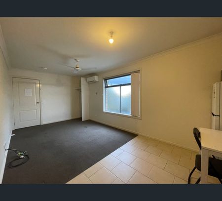 7/1499 Heatherton Road, Dandenong North, Vic 3175 - Photo 5