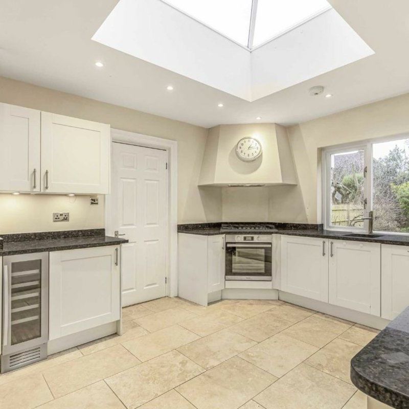 Whitton Road, Hounslow, TW3 - Photo 1