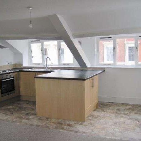 Worcester Road, Malvern, Worcestershire, WR14 - Photo 1