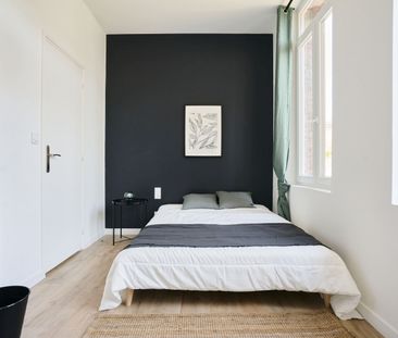 DEMI LUNE Roommate 5 Bedrooms at Amiens - Photo 3