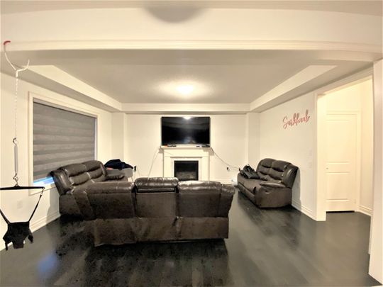 For Lease - 56 Deer Ridge Trail Unit# Upper Level, Caledon, Ontario - Photo 1