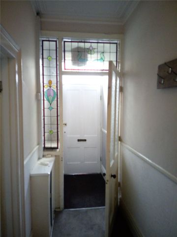 Student Properties to Let - Photo 3