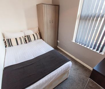 4 bedroom house to rent - Photo 2