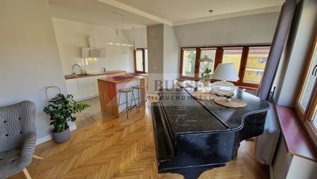 Stylowe mieszkanie na Starym Mieście - 2 pok - Zdjęcie 2