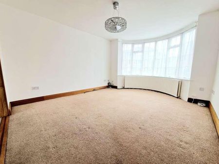 Colinwood Close, BL9 - Photo 4