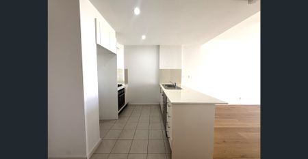 Convenience, Comfort & Contemporary Living in the Heart of Merrylands - Photo 4
