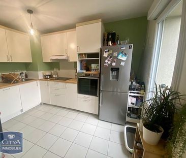Location Appartement 4 pièces 74m² WAMBRECHIES 59118 - Photo 5
