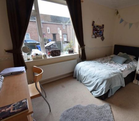 5 bedroom terraced house to rent - Photo 2