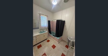 Neat & Convenient Living in Norville - Photo 4