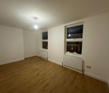 3 Bedroom Flat - Duplex To Let - Photo 6