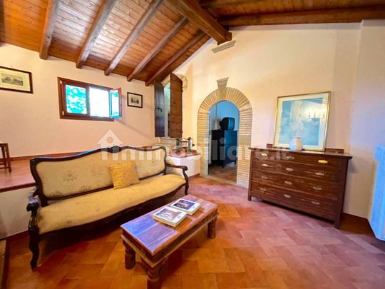 Villa unifamiliare, ottimo stato, 198 m², Bassano Romano - Photo 1