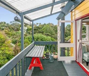 Modern Birkdale Home with Outdoor Space - Photo 3