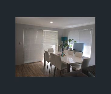 3x2 Home In Great Location - Photo 3