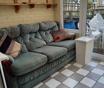 4 bedroom house share to rent - Photo 3