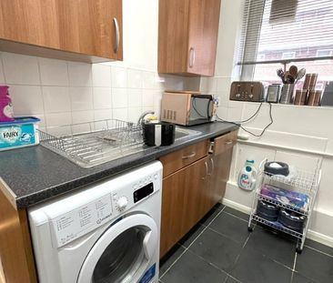 Room in a Shared Flat, Ramar House, E1 - Photo 4