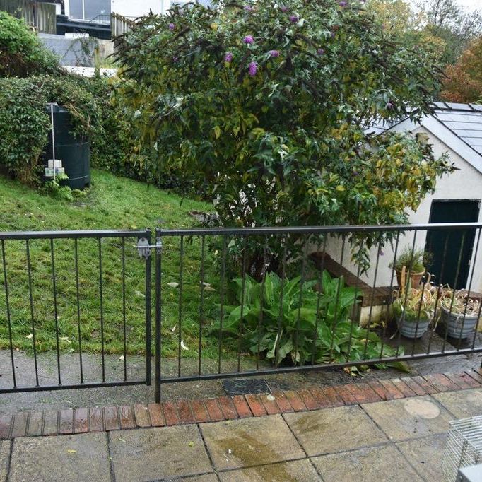 2 bedroom semi-detached house to rent - Photo 1
