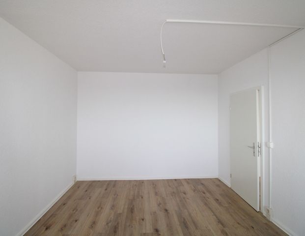 Willkommen! 2 Zimmer mit Balkon! - Foto 1