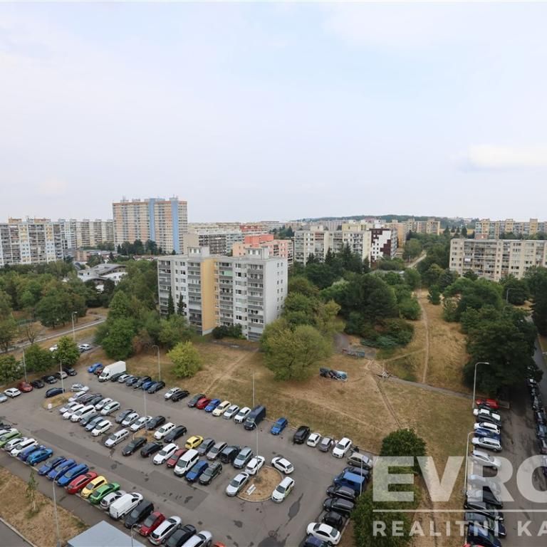 Pronájem bytu 1+1 37 m2 - Fotografie 1