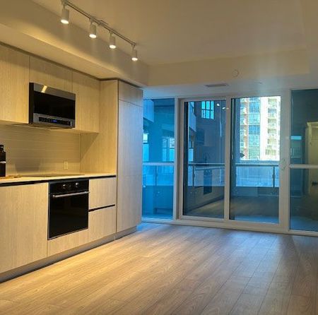 For Lease - 110 Broadway Avenue Unit# 312S, Toronto, Ontario - Photo 3