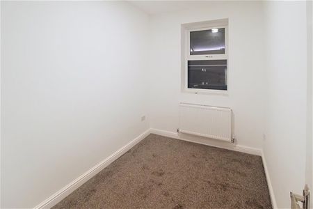 2-4 Thornton Lodge Road, Huddersfield - Photo 3