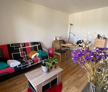 Location Appartement 2 pièces 48m² ANGERS 49000 - Photo 1