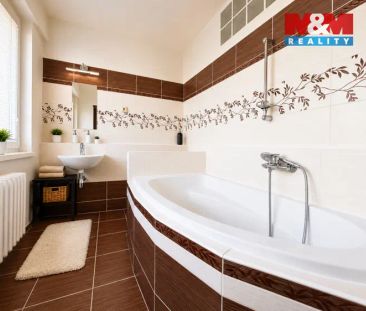 Pronájem bytu 1+kk, 28 m - Fotografie 5