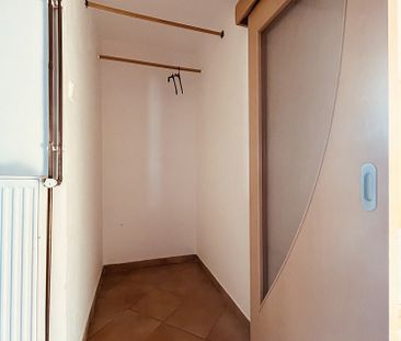 Pronájem bytu 2+1 53 m² - Fotografie 1