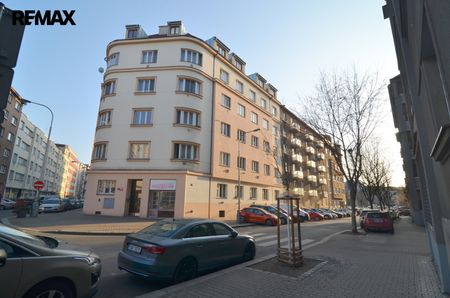 Pronájem bytu 2+1 v osobním vlastnictví 78 m², Praha 8 - Libeň - Fotografie 5