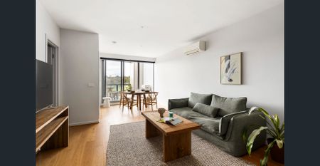 Parkside Living Meets City Comfort | Unlimited Wi-Fi | Pet Friendly & Community-Focused - Photo 4