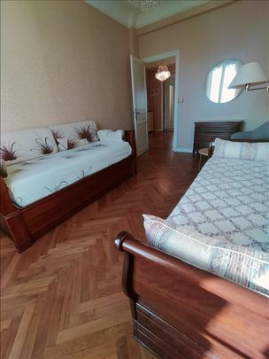 3 pièces - Meublé - 85 m² - 4ème étage - Colocation non autorisée - Photo 1