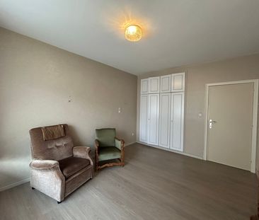 Appartement met 2 slaapkamers midden in het centrum - Photo 3