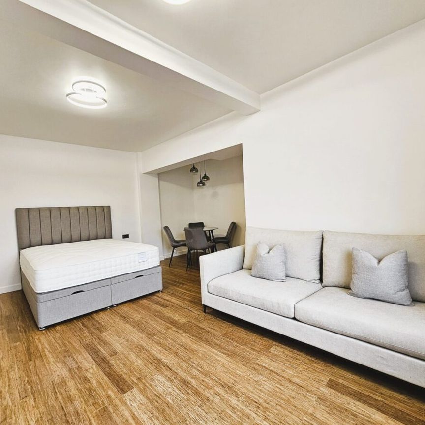 Maitland Court, W2, London - Photo 1